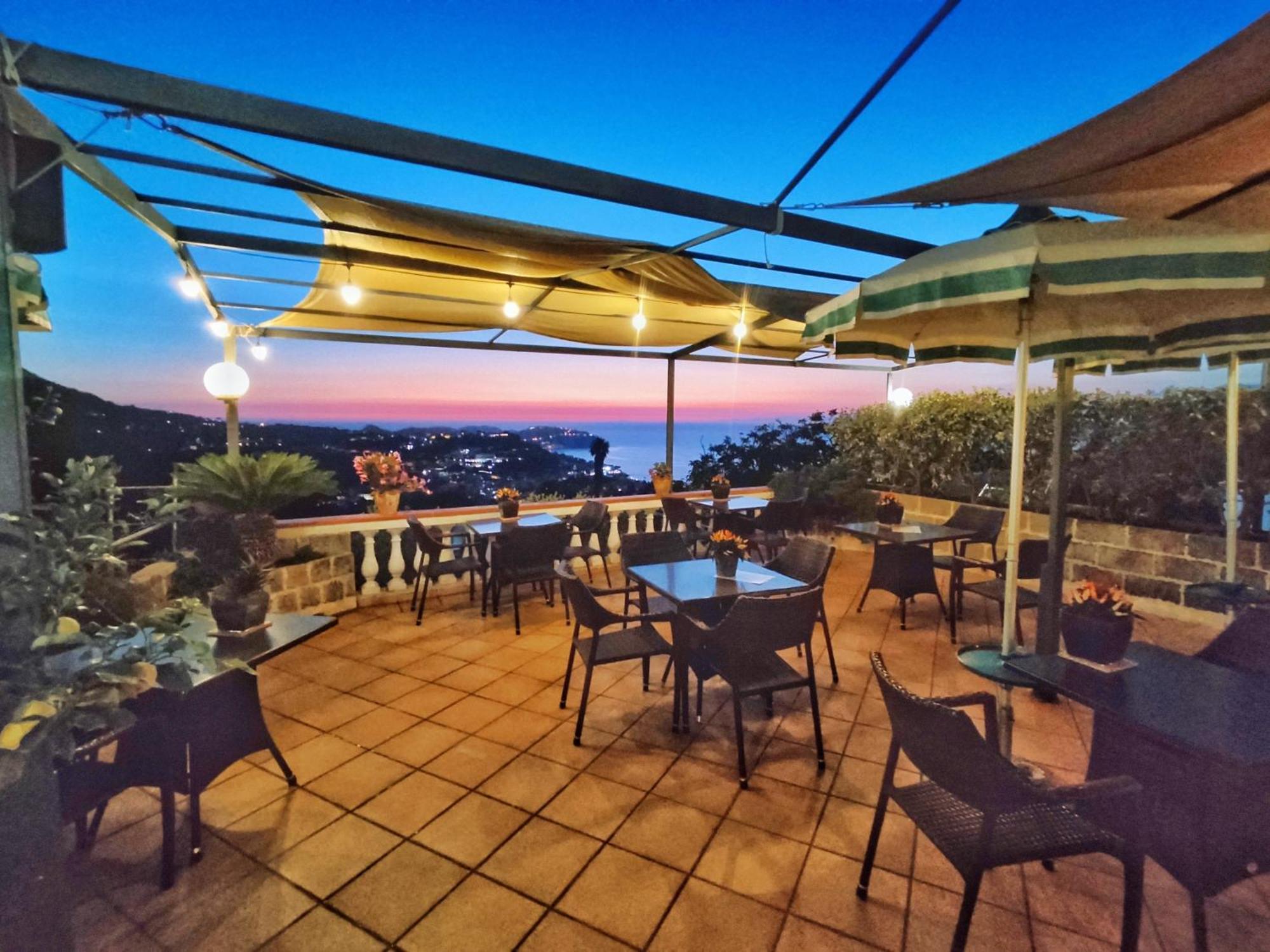 Hotel Ape Regina Casamicciola Terme Dış mekan fotoğraf